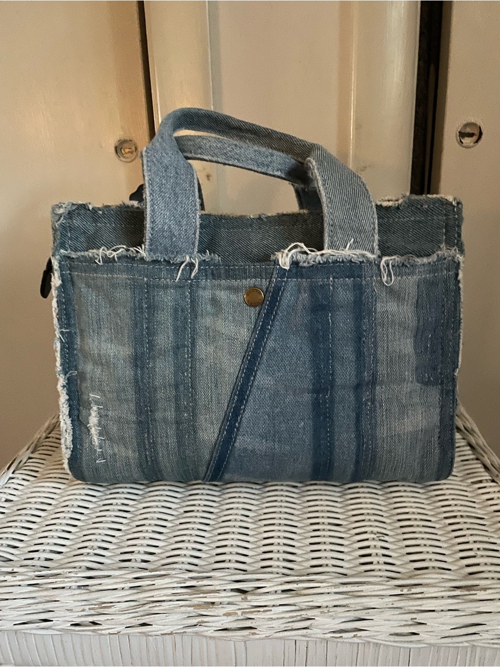 COACH REPURPOSED/LOVED PATCHWORK DENIM CARGO TOTE BAG 26!! - Picture 5 of 14